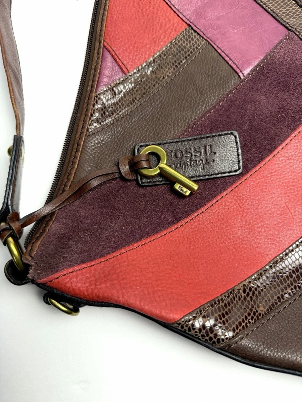 Fossil Patchwork Leather Hobo Bag Multicolor Brown Red Boho Key Charm Vintage
